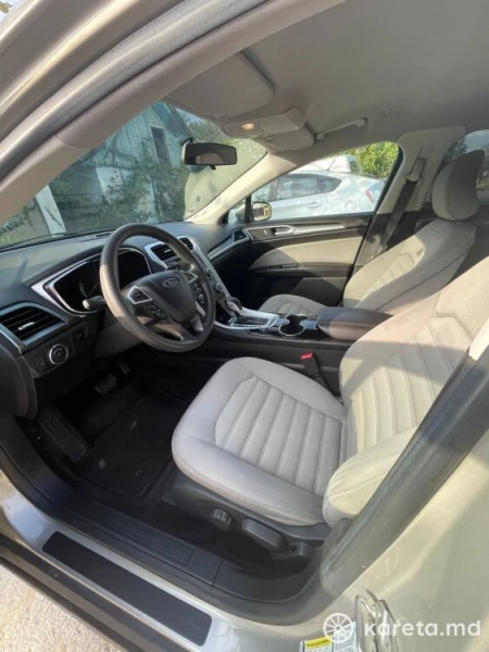 Ford Fusion 2014 г. 205 км