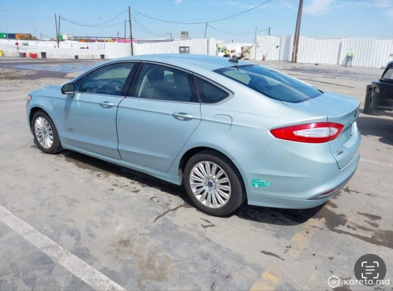 Ford Fusion 2013 г. 196000 км