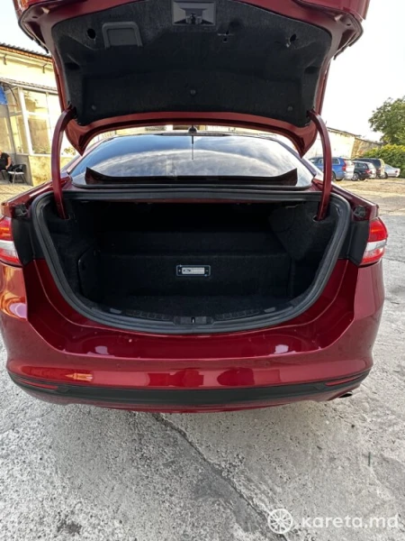 Ford Fusion 2017 г. 230000 км