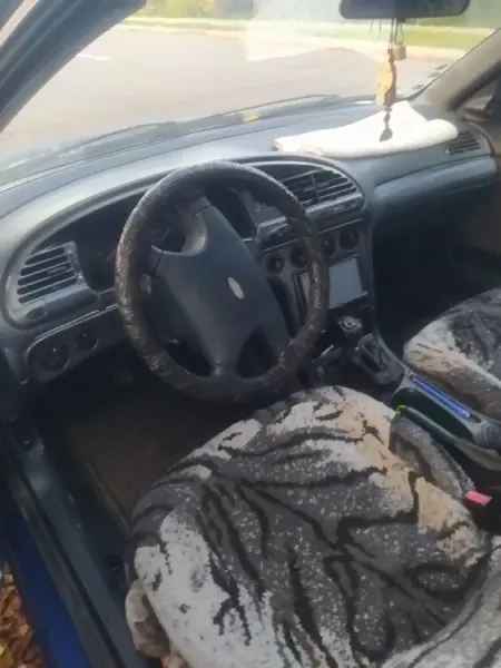 Ford Mondeo 1993 г. 289018 км