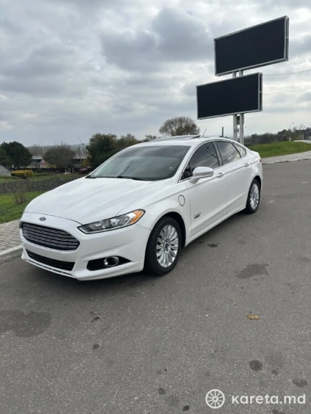 Ford Fusion 2014 г. 220000 км