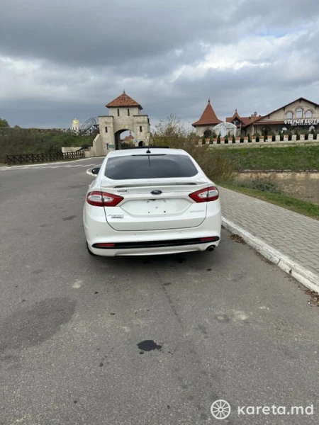Ford Fusion 2014 г. 220000 км