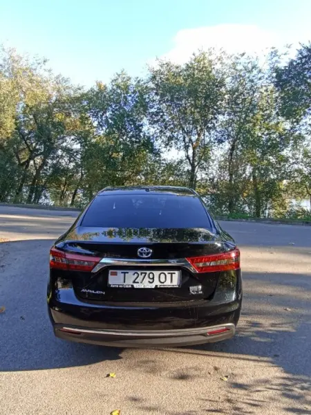 Toyota Avalon 2016 г. 170000 км