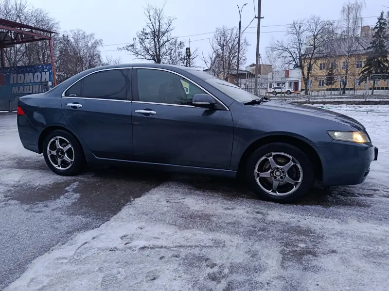 Honda Accord 2003 г. 339000 км