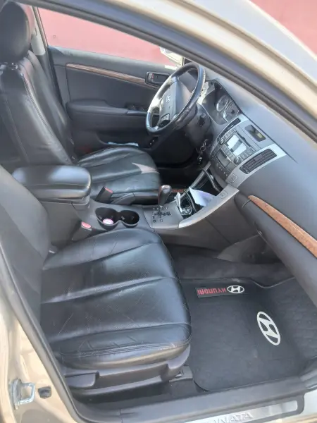 Hyundai Sonata 2008 г. 228000 км