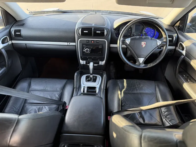Porsche Cayenne 2005 г. 250000 км