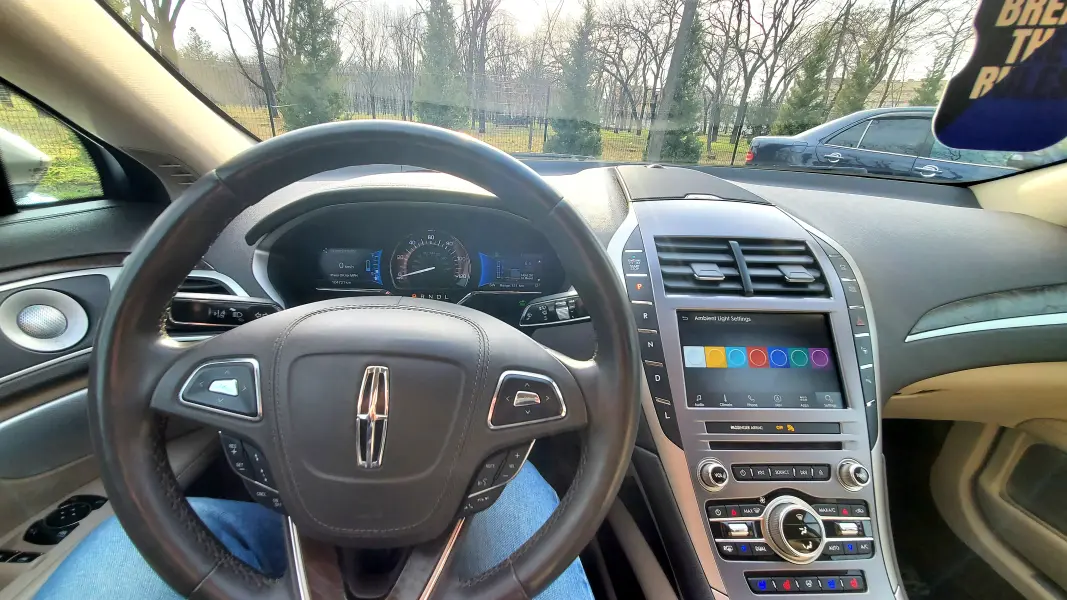 Lincoln MKZ 2019 г. 105000 км