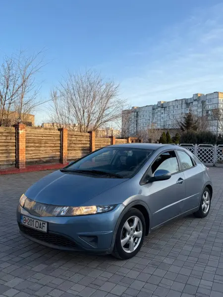Honda Civic 2008 г. 188000 км