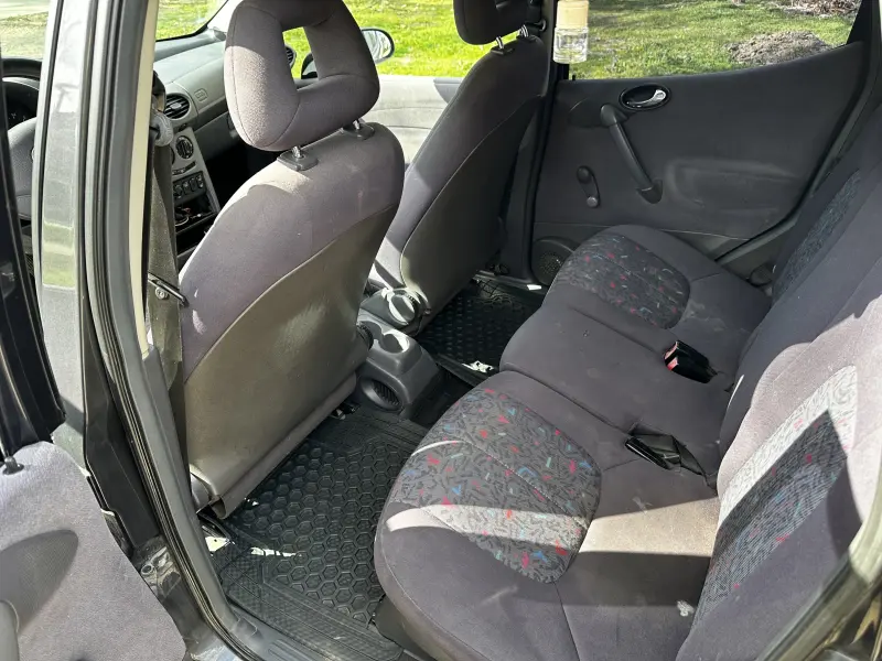 Mercedes-Benz A-Class 1998 г. 300 км