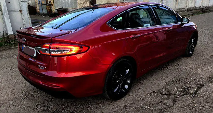 Ford Fusion 2019 г. 231600 км