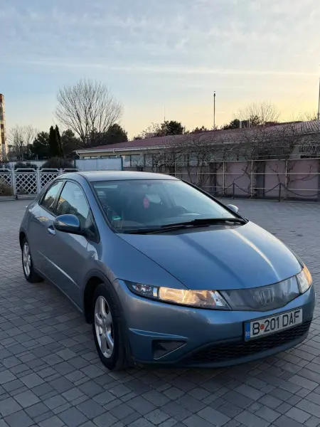 Honda Civic 2008 г. 188000 км