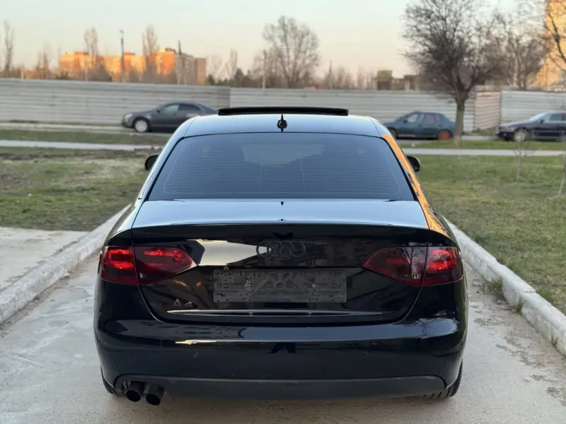 Audi A4 2012 г. 196000 км