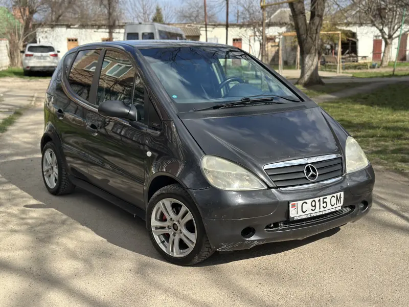 Mercedes-Benz A-Class 1998 г. 300 км