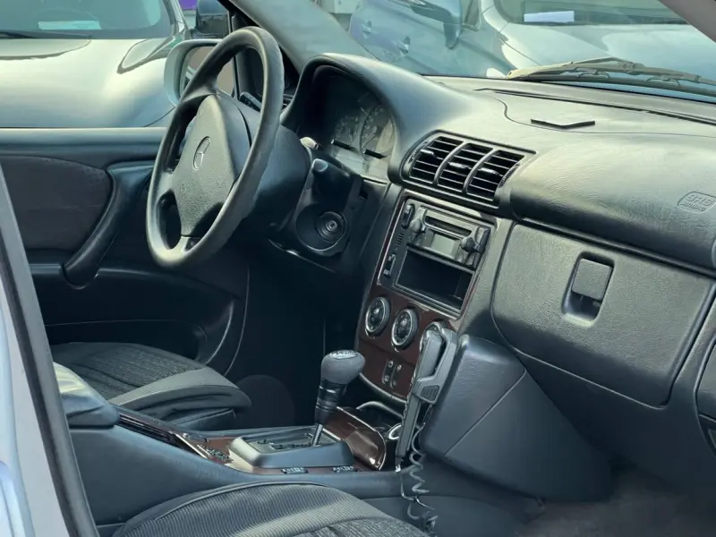 Mercedes-Benz ML-Class 2004 г. 231000 км