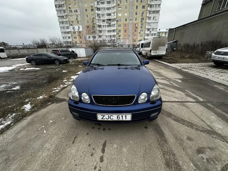 Lexus GS 1999 г. 269385 км