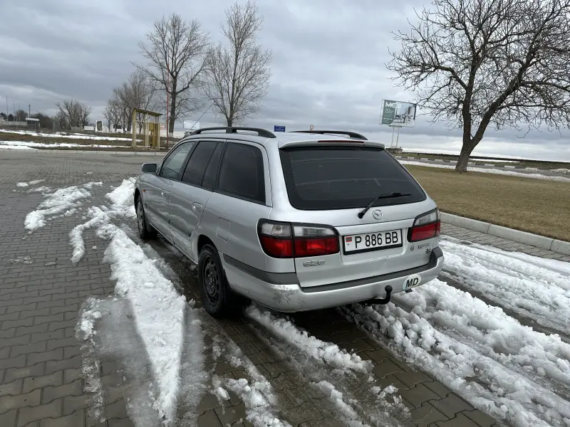 Mazda 626 1999 г. 400 км