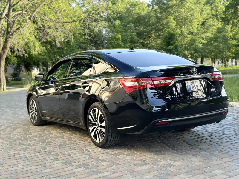 Toyota Avalon 2015 г. 165000 км