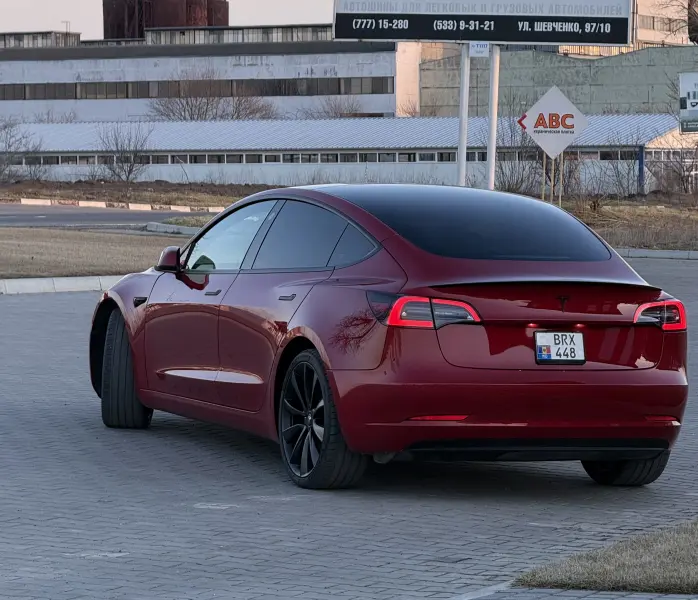 TESLA 3 2022 г. 74000 км