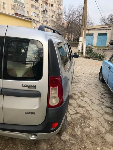Dacia Logan 2007 г. 700000 км