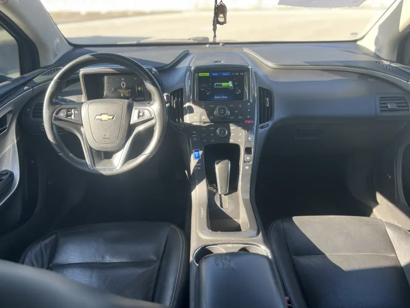 Chevrolet Volt 2012 г. 200000 км