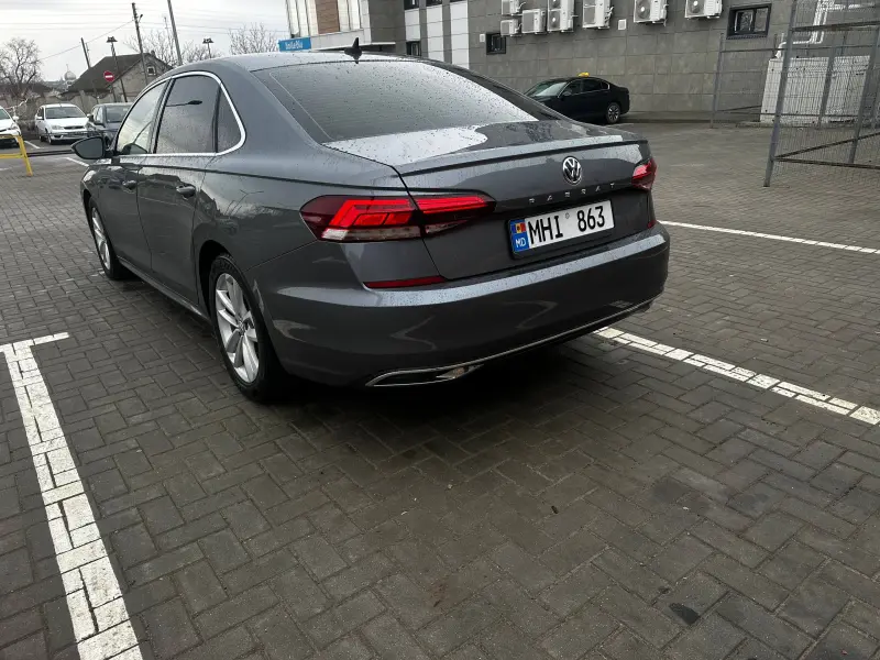 Volkswagen Passat 2020 г. 157000 км