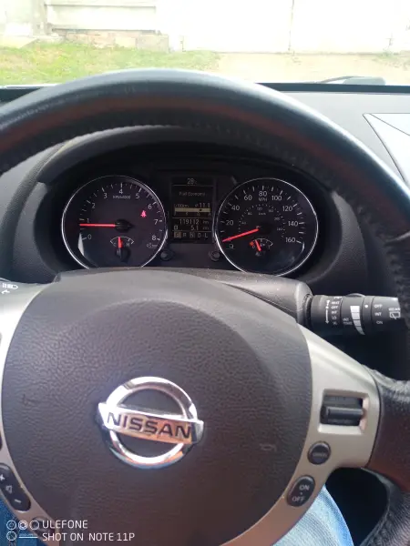 Nissan Rogue 2013 г. 120000 км
