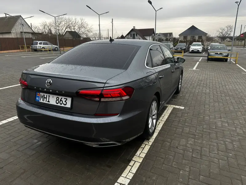Volkswagen Passat 2020 г. 157000 км