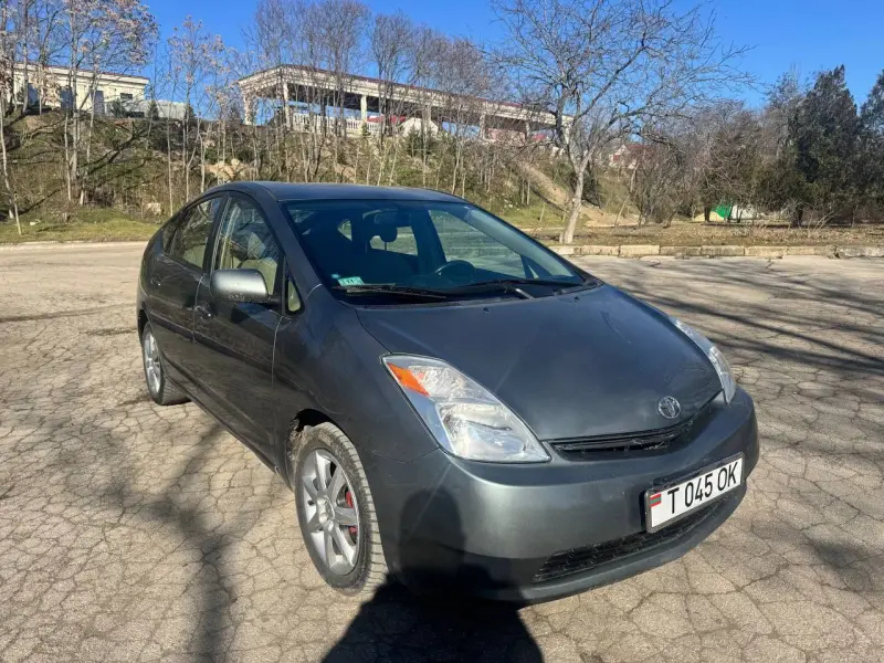 Toyota Prius 2005 г. 197 км