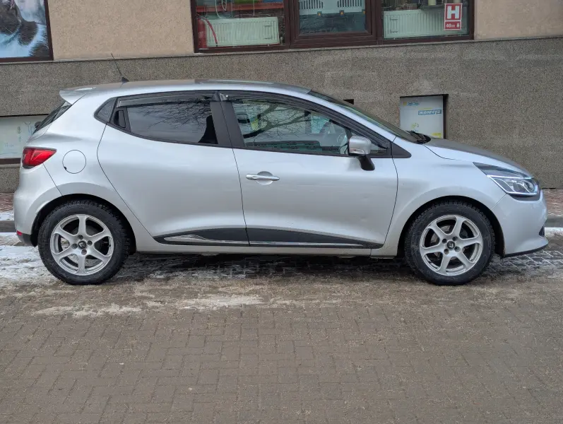 Renault Clio 2014 г. 220000 км