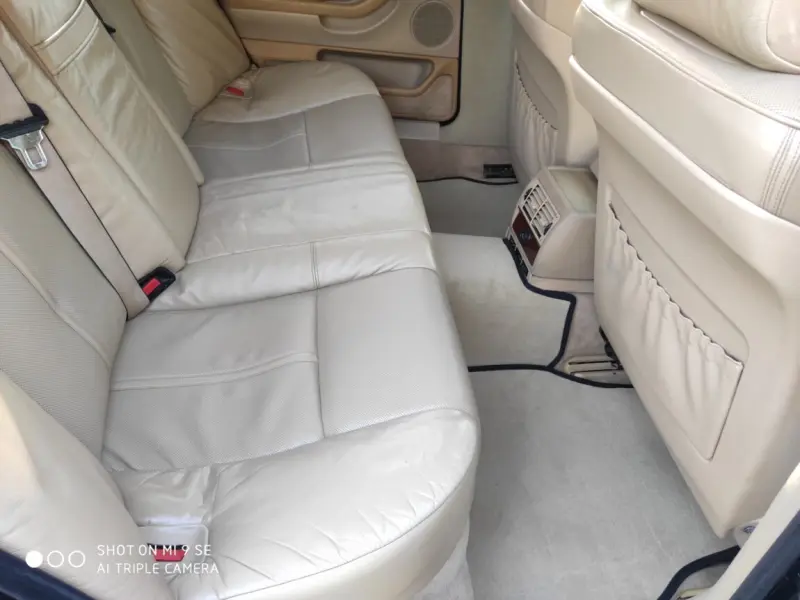 BMW 7 Series 1999 г. 327400 км