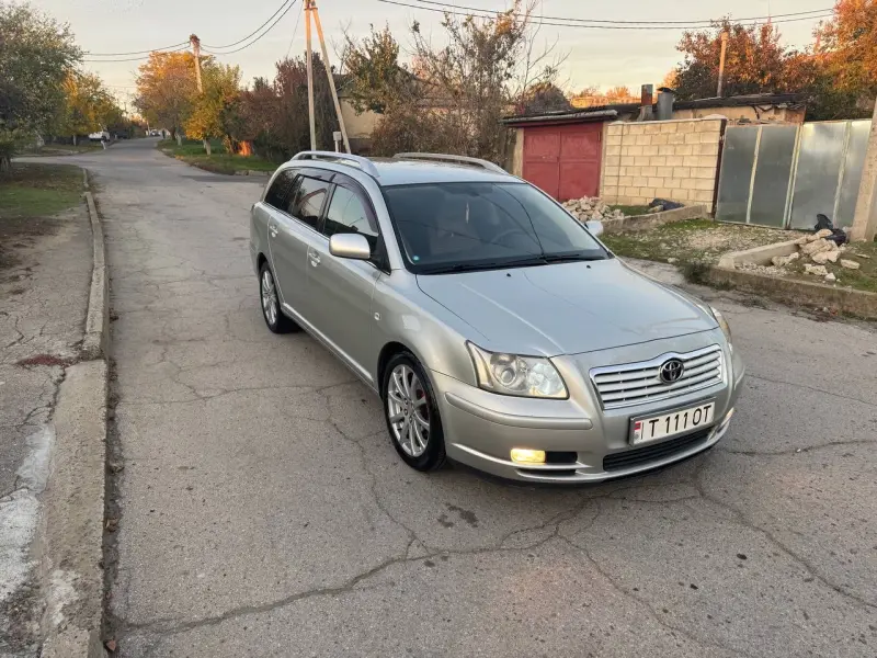 Toyota Avensis 2005 г. 275000 км