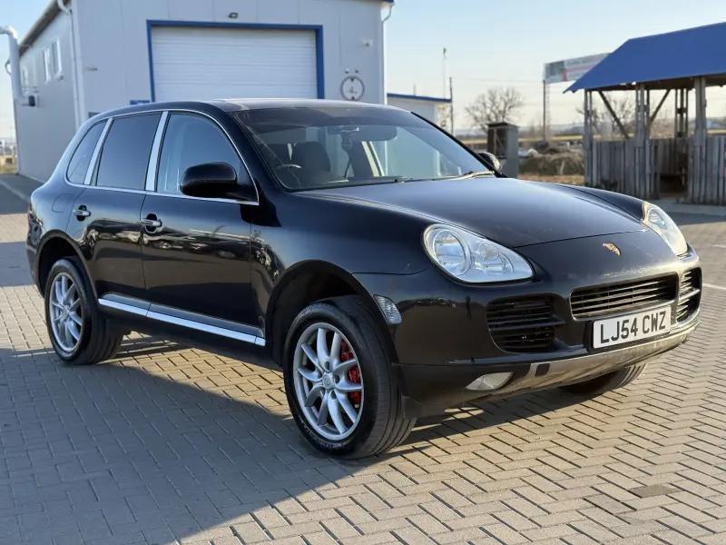 Porsche Cayenne 2005 г. 250000 км