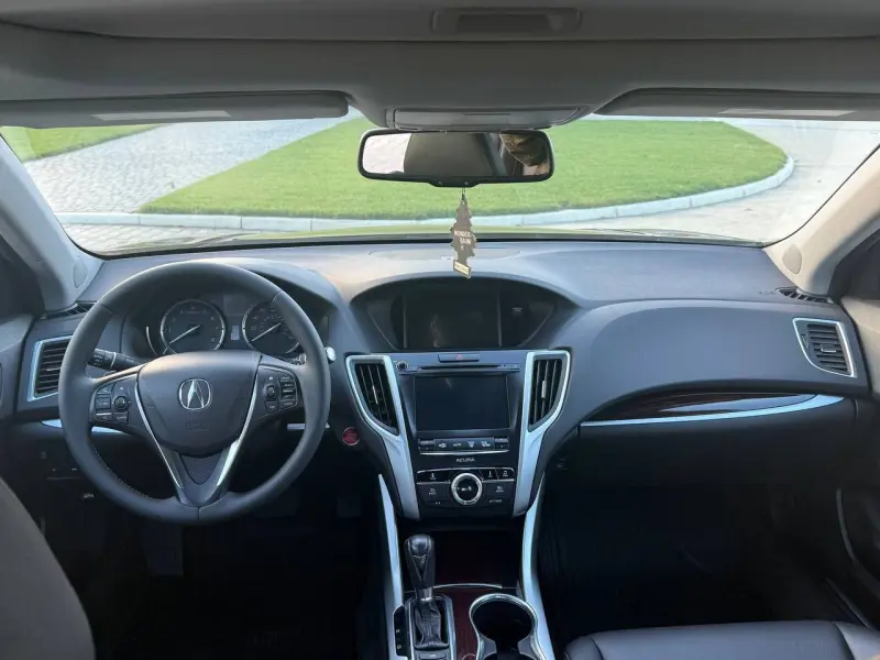 Acura TLX 2017 г. 51000 км