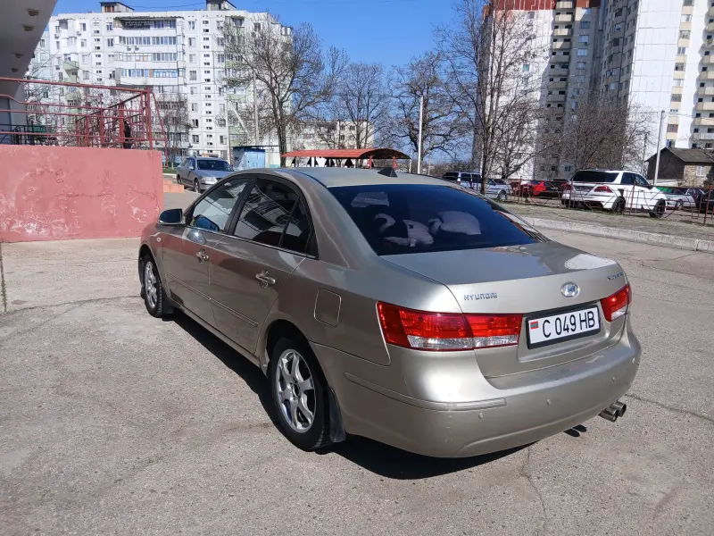 Hyundai Sonata 2008 г. 228000 км