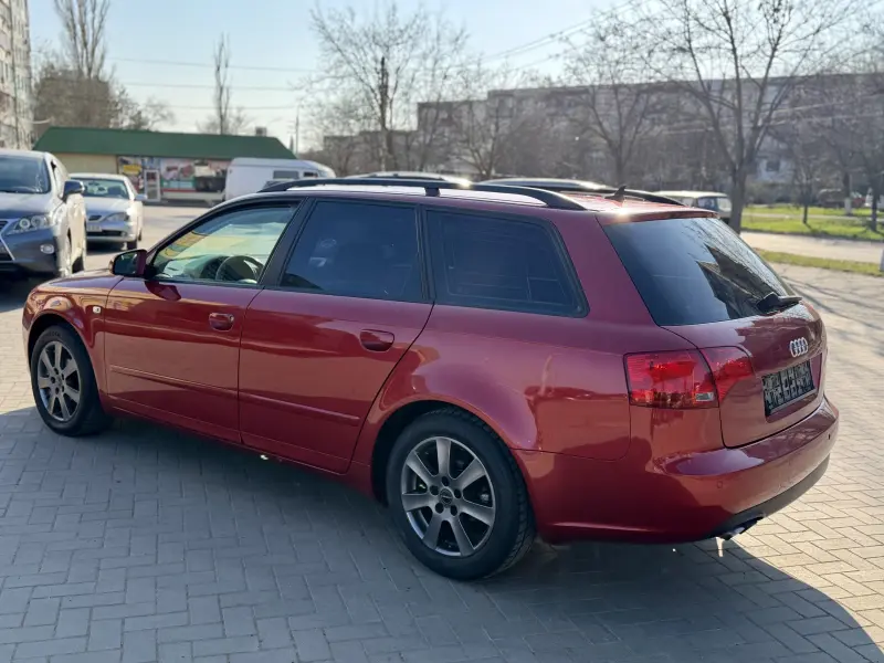Audi A4 2008 г. 275000 км
