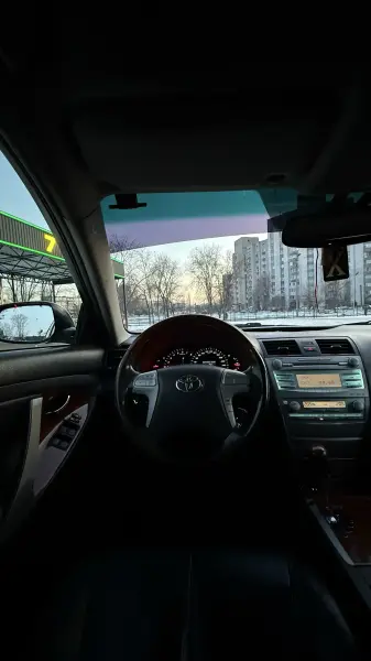 Toyota Camry 2008 г. 293000 км