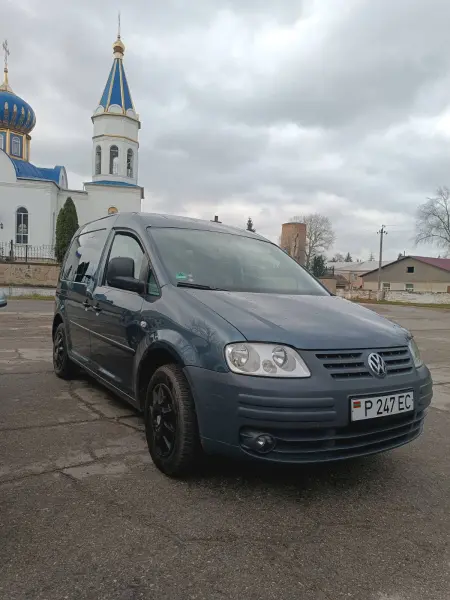 Volkswagen Caddy 2006 г. 240 км