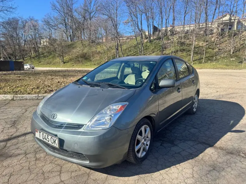 Toyota Prius 2005 г. 197 км