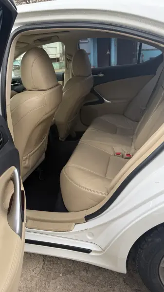 Lexus IS 2008 г. 150000 км