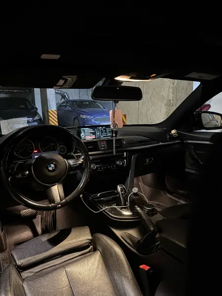 BMW 4 Series 2016 г. 150 км