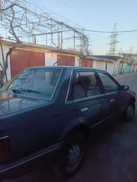 Mazda 323 1987 г. 240000 км
