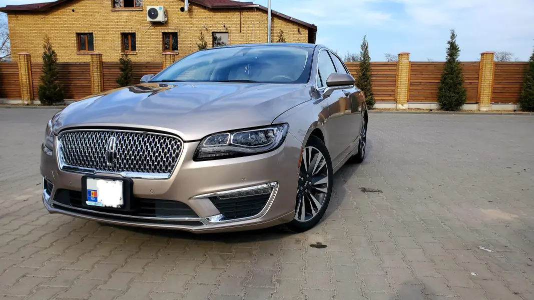 Lincoln MKZ 2019 г. 105000 км