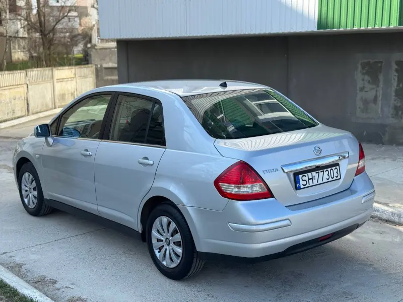 Nissan Primera 2008 г. 219000 км