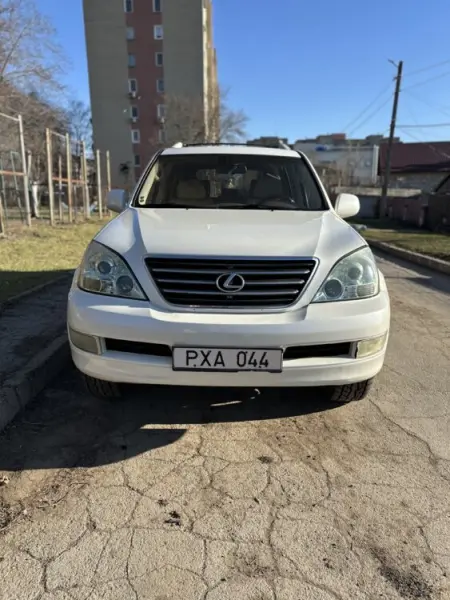 Lexus GX 2008 г. 200500 км