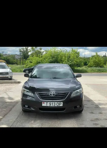 Toyota Camry 2007 г. 12354 км