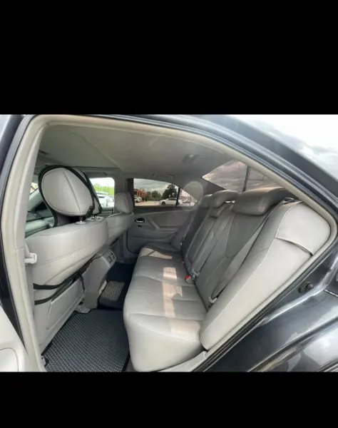 Toyota Camry 2007 г. 12354 км