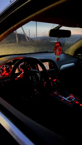 Audi A6 2005 г. 999999 км