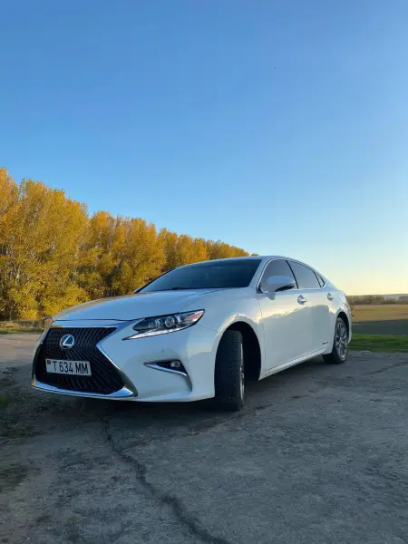 Lexus ES 2013 г. 118 км