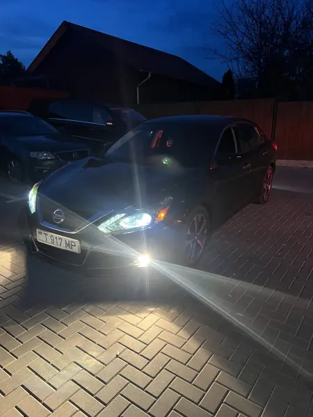 Nissan Altima 2016 г. 128 км
