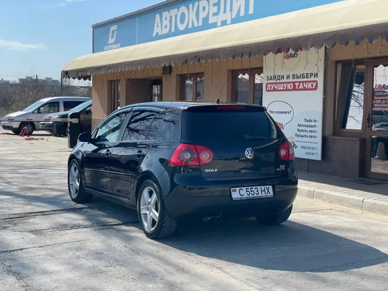 Volkswagen Golf 2008 г. 217000 км